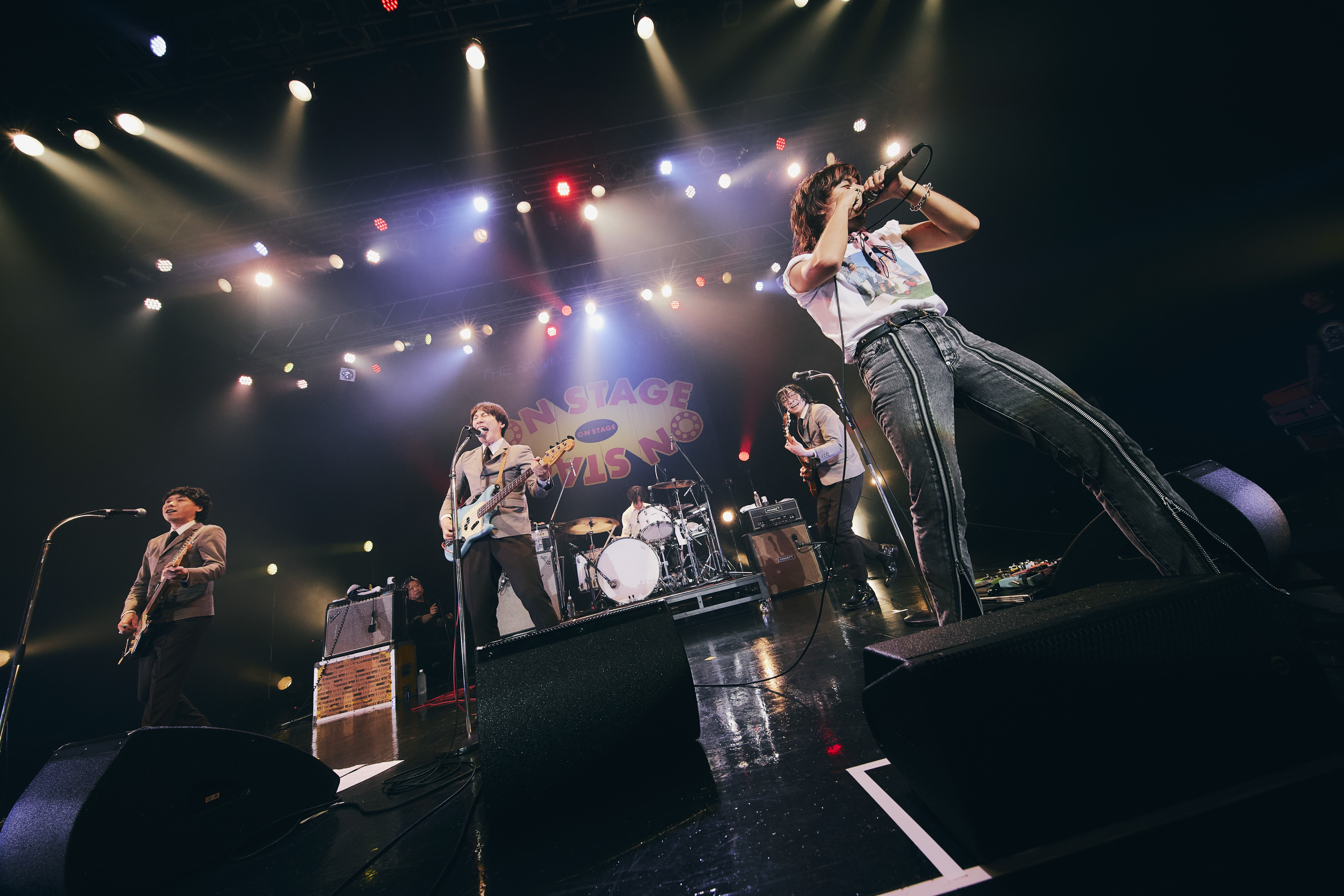 THE BAWDIES × OKAMOTO’S SPLIT TOUR 2023「ON STAGE」より「GIMME GIMME feat. オカモトショウ」Live Videoが公開！