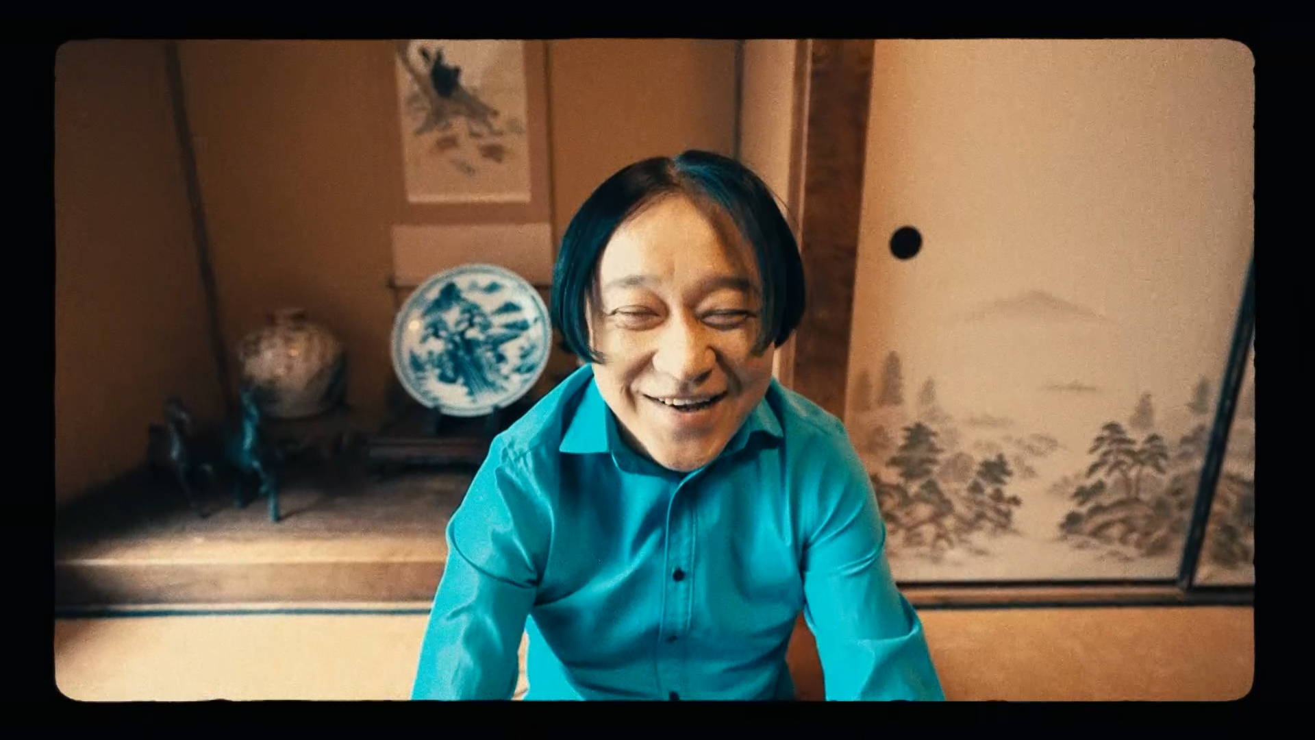 新曲「PARTY PARTY」MUSIC VIDEO公開！