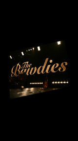 2010年11月(SHIBUYA-AX ライブ写真 THE BAWDIES電飾)